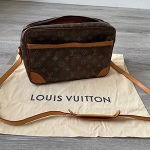 Louis Vuitton Trocadero 27